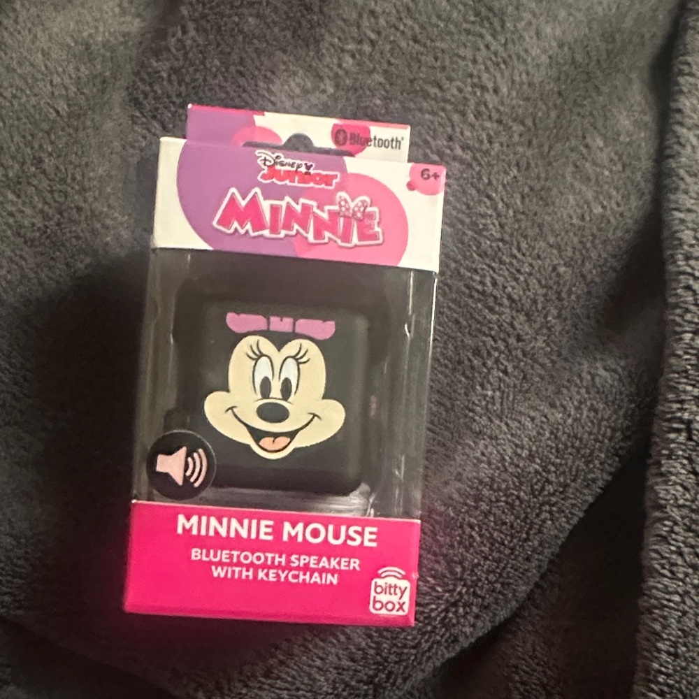 Disney Minnie Mouse Pink and Black Bluetooth Speaker